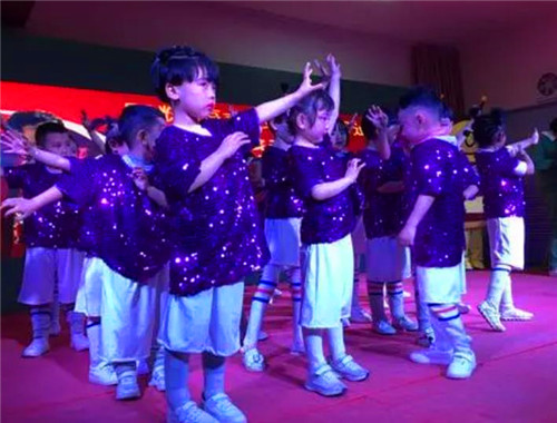 爱滔滔少儿口才